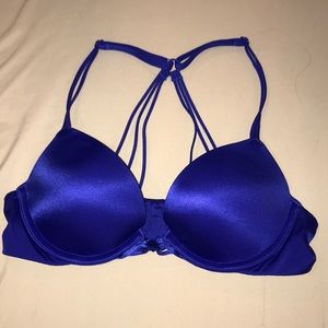 Blue VS bra